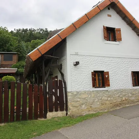 Nadas Vendeghaz Es Wellness - Nemesvita