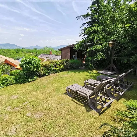 Nadas Vendeghaz Es Wellness - Gæstehus