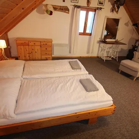 Nadas Vendeghaz Es Wellness - Gæstehus Nemesvita