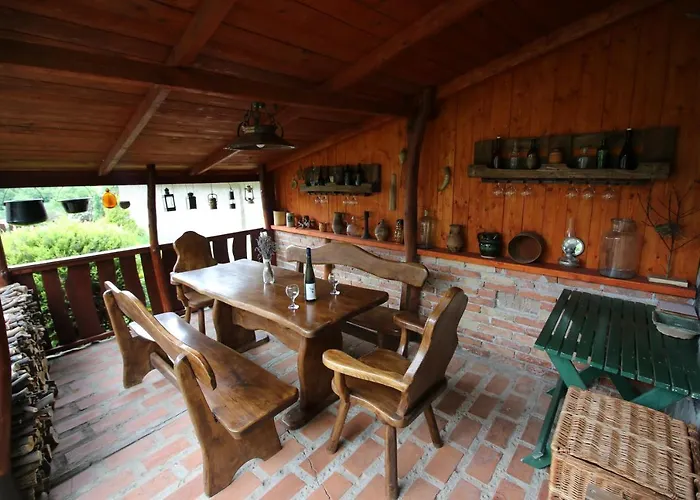 Gasthuis Nadas Vendeghaz Es Wellness - *