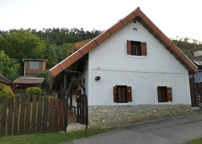 Nadas Vendeghaz Es Wellness - *